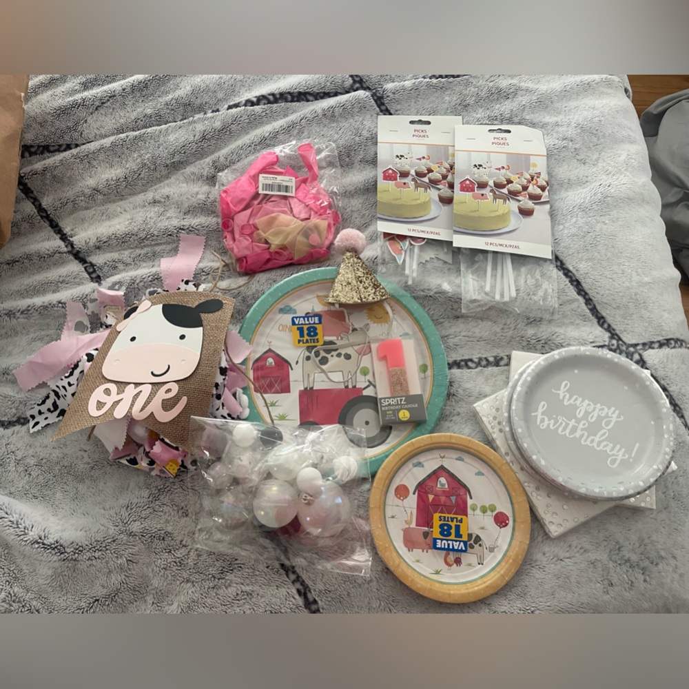 First Birthday party items